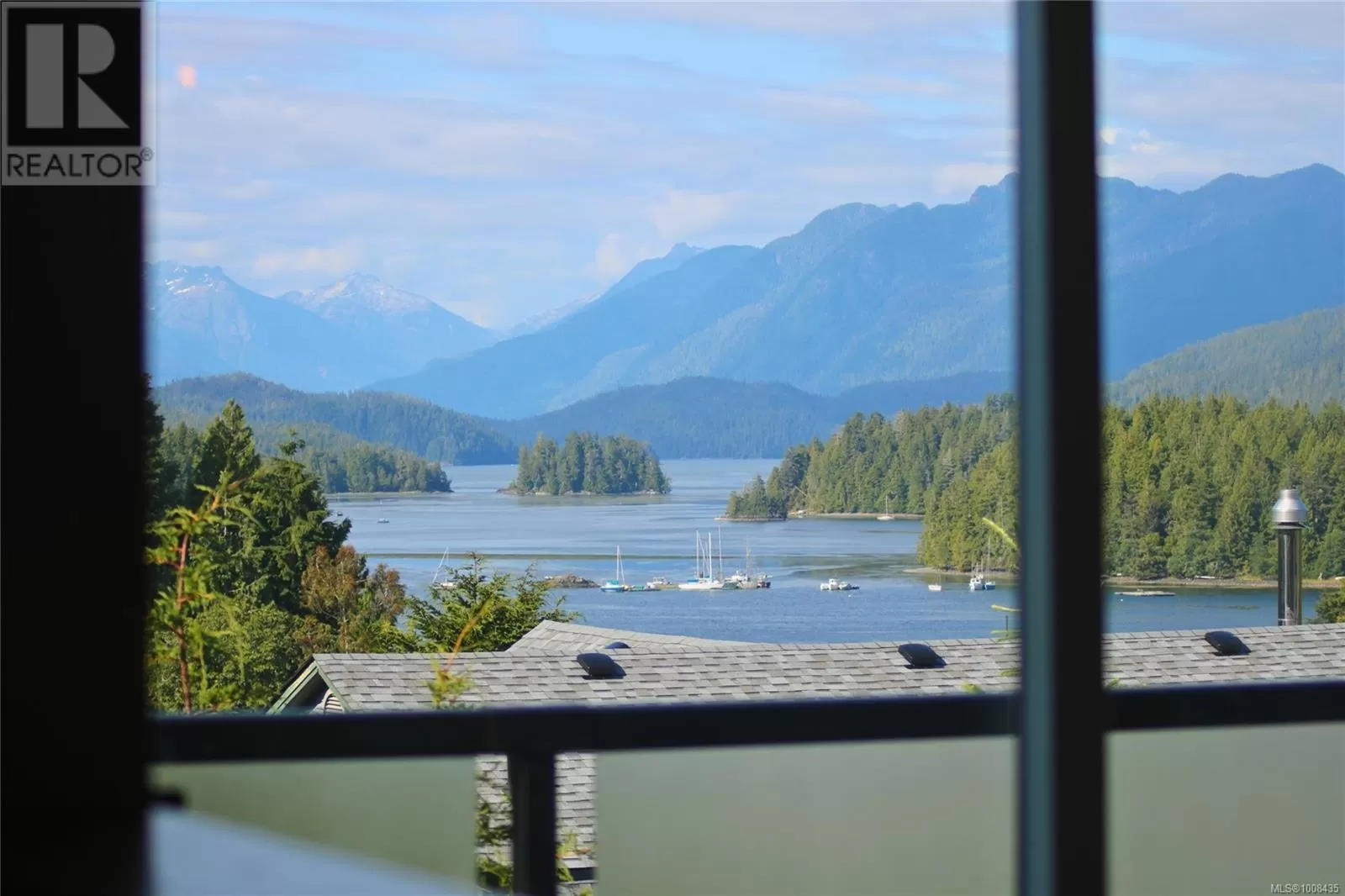 House for rent: 604 Alberto Rd, Tofino, British Columbia V0R 2Z0