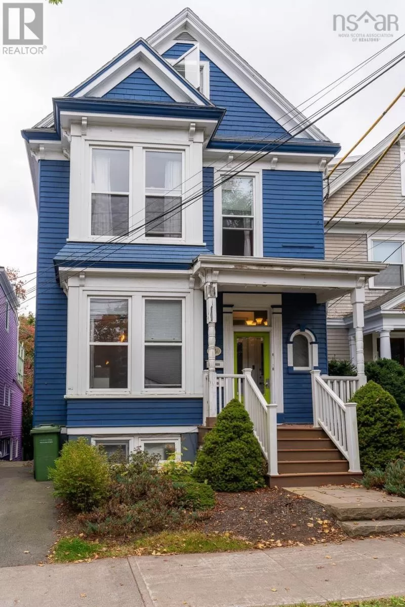 Duplex for rent: 6040 South Street, Halifax Peninsula, Nova Scotia B3H 1S7