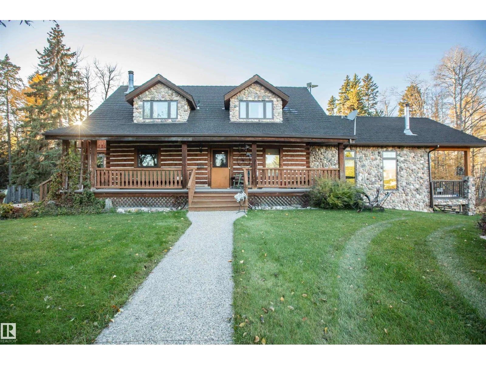 House for rent: 60428 Rge. Rd. 51, Rural Barrhead County, Alberta T7N 1N3