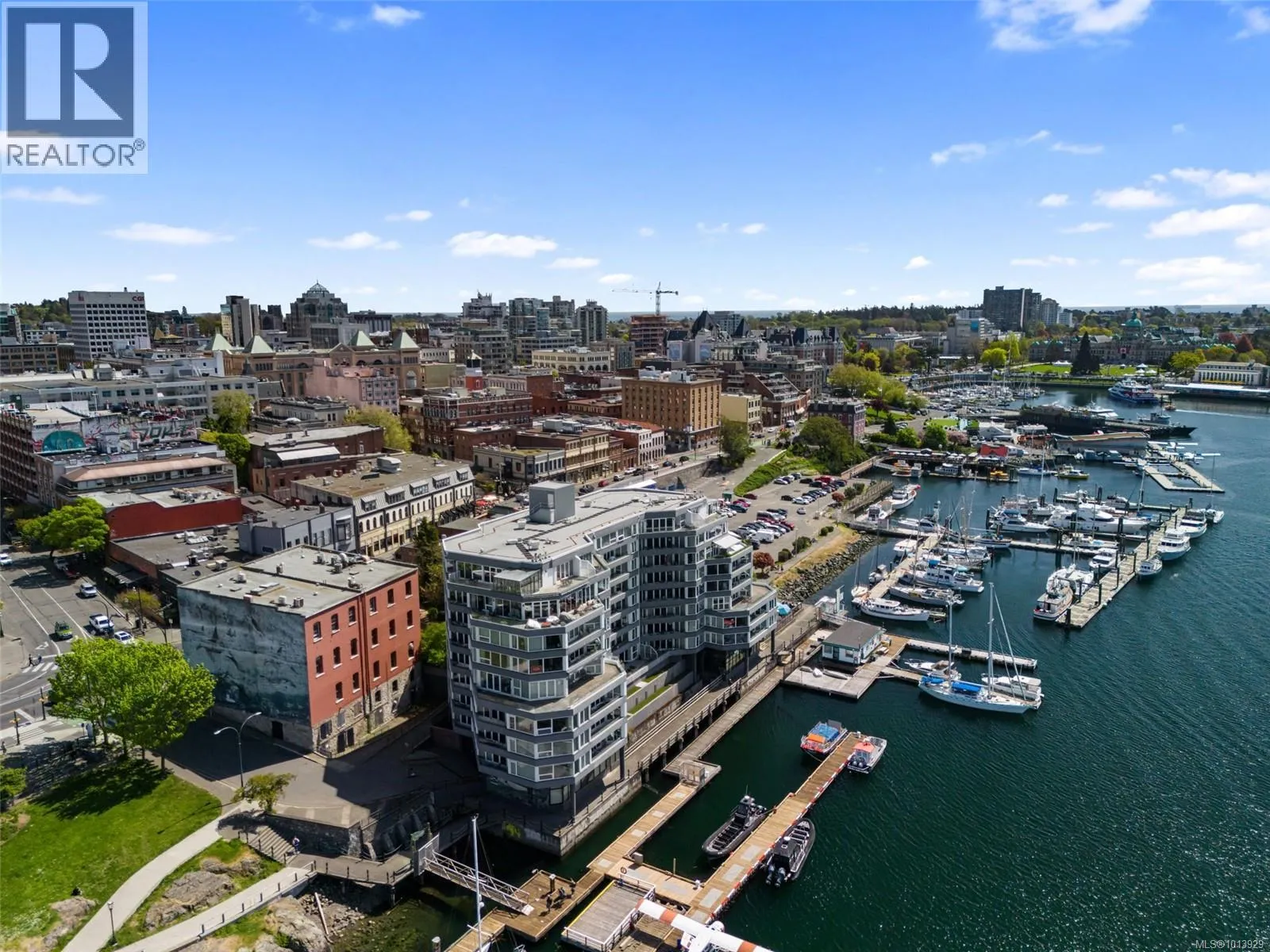 Apartment for rent: 605 1234 Wharf St, Victoria, British Columbia V8W 3H9