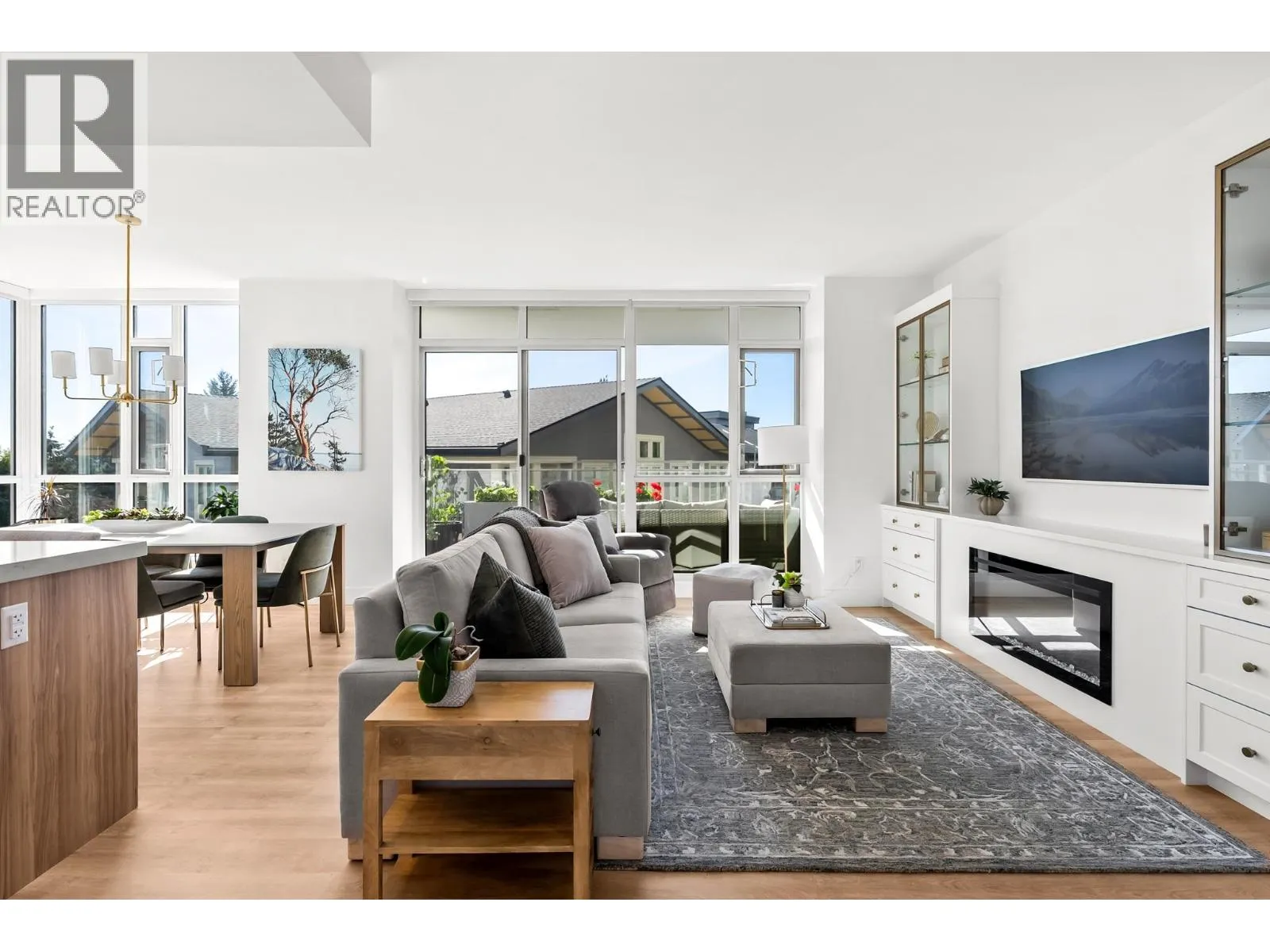 Apartment for rent: 605 2325 Emery Court, North Vancouver, British Columbia V7J 0E8