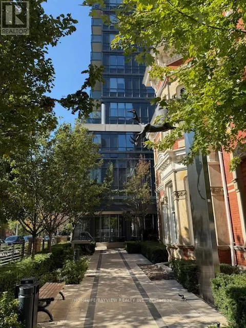 Apartment for rent: 605 - 28 Linden Street, Toronto, Ontario M4Y 0A4