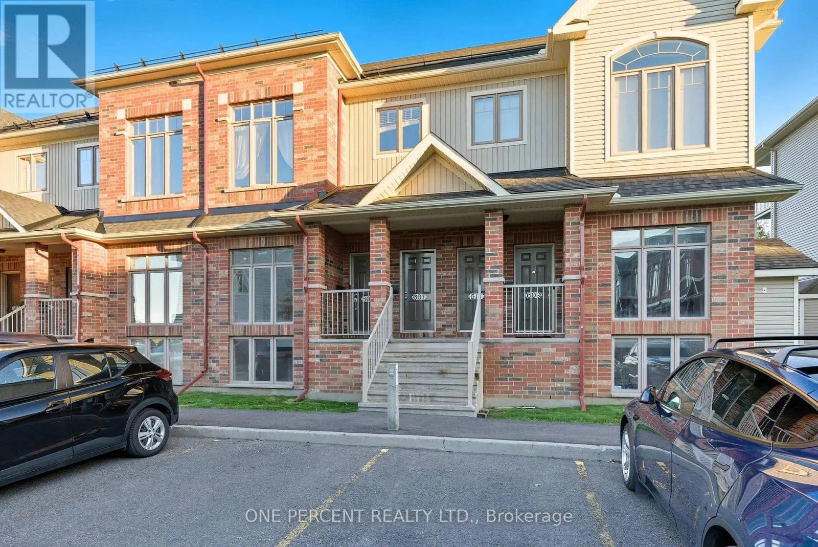 Row / Townhouse for rent: 605 Reardon Private, Ottawa, Ontario K1V 2K9