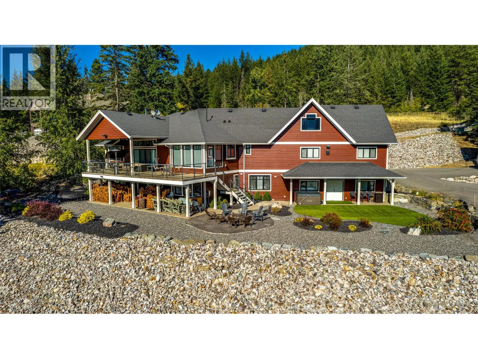 House for rent: 6054 Lynx Drive, Vernon, British Columbia V1B 3J5