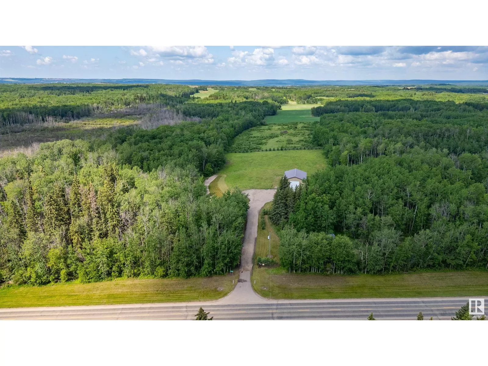 No Building for rent: 60550 Hwy 855, Rural Smoky Lake County, Alberta T0A 3C0