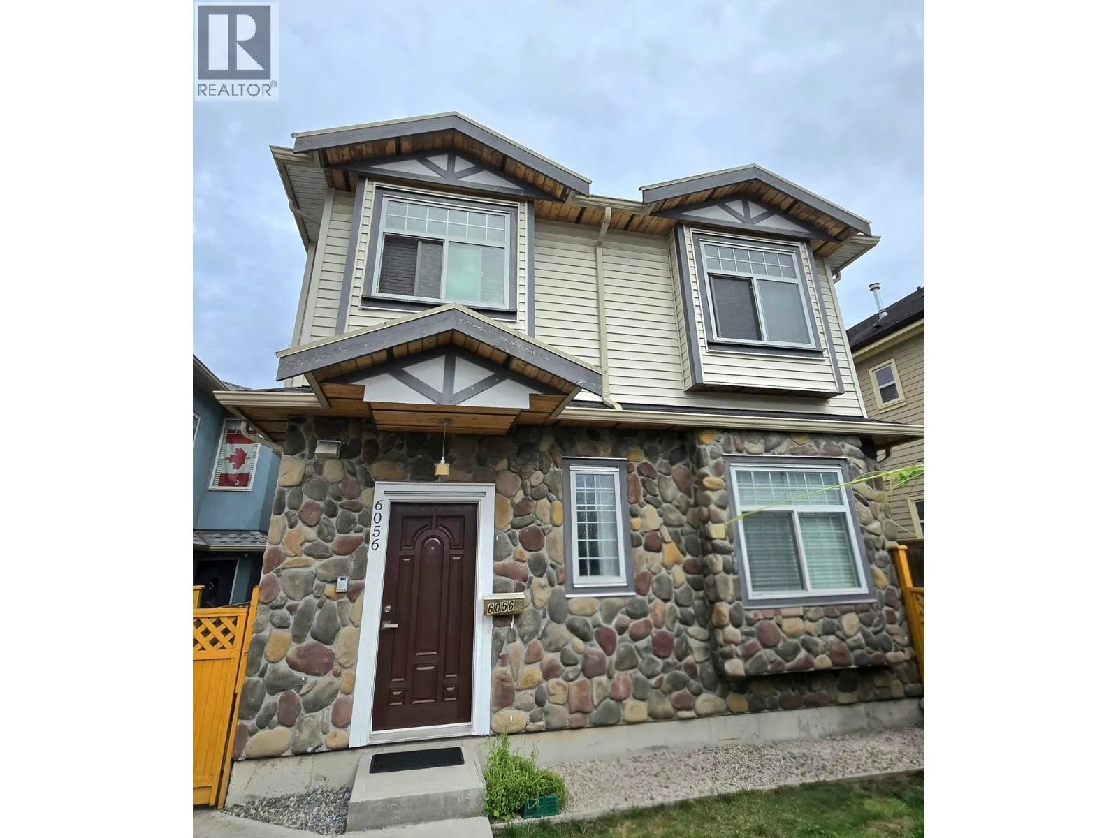 Duplex for rent: 6056 Victoria Drive, Vancouver, British Columbia V5P 3X3