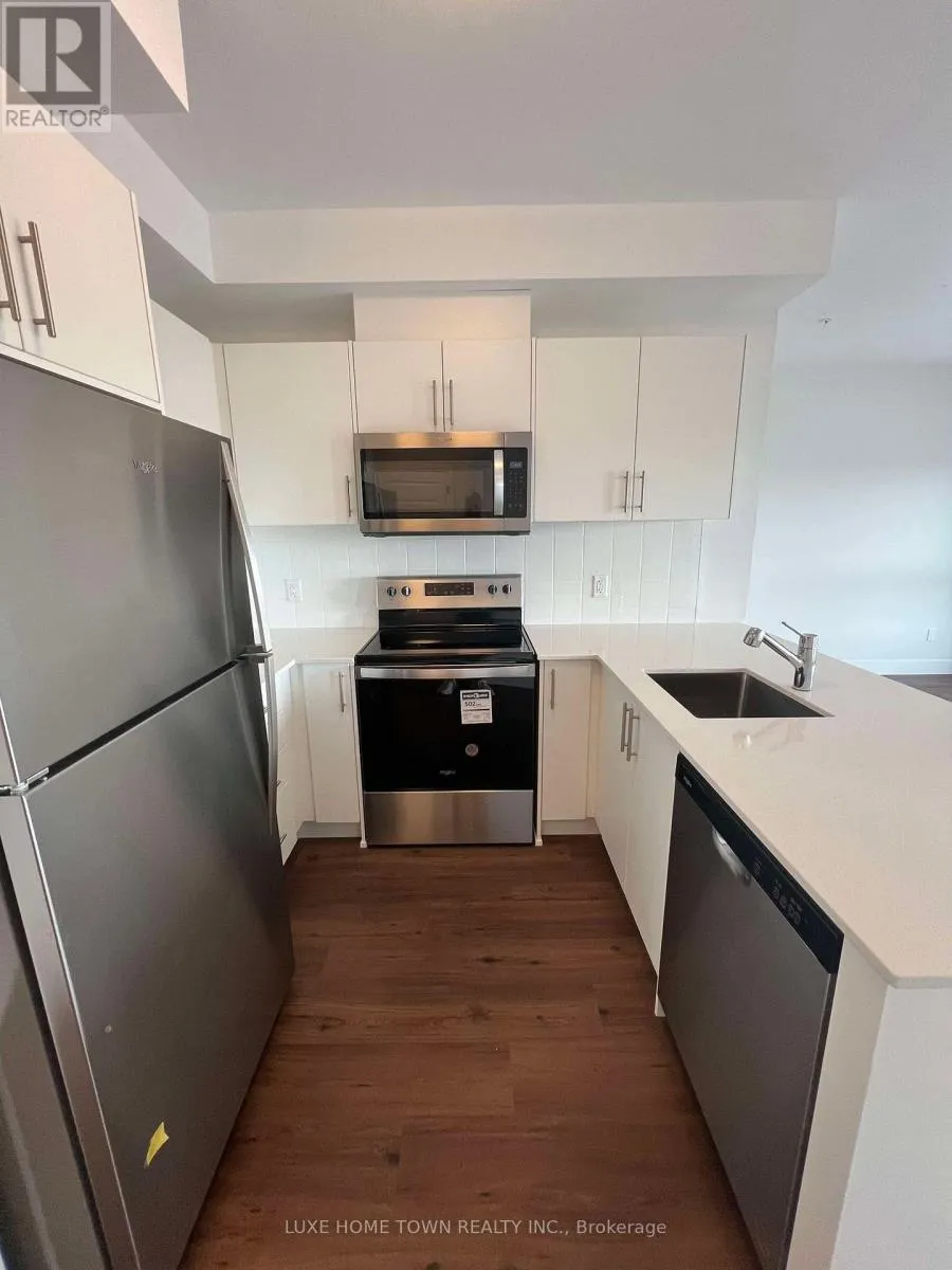 Apartment for rent: 606 - 1000 Lackner Place, Kitchener, Ontario N2A 0L9