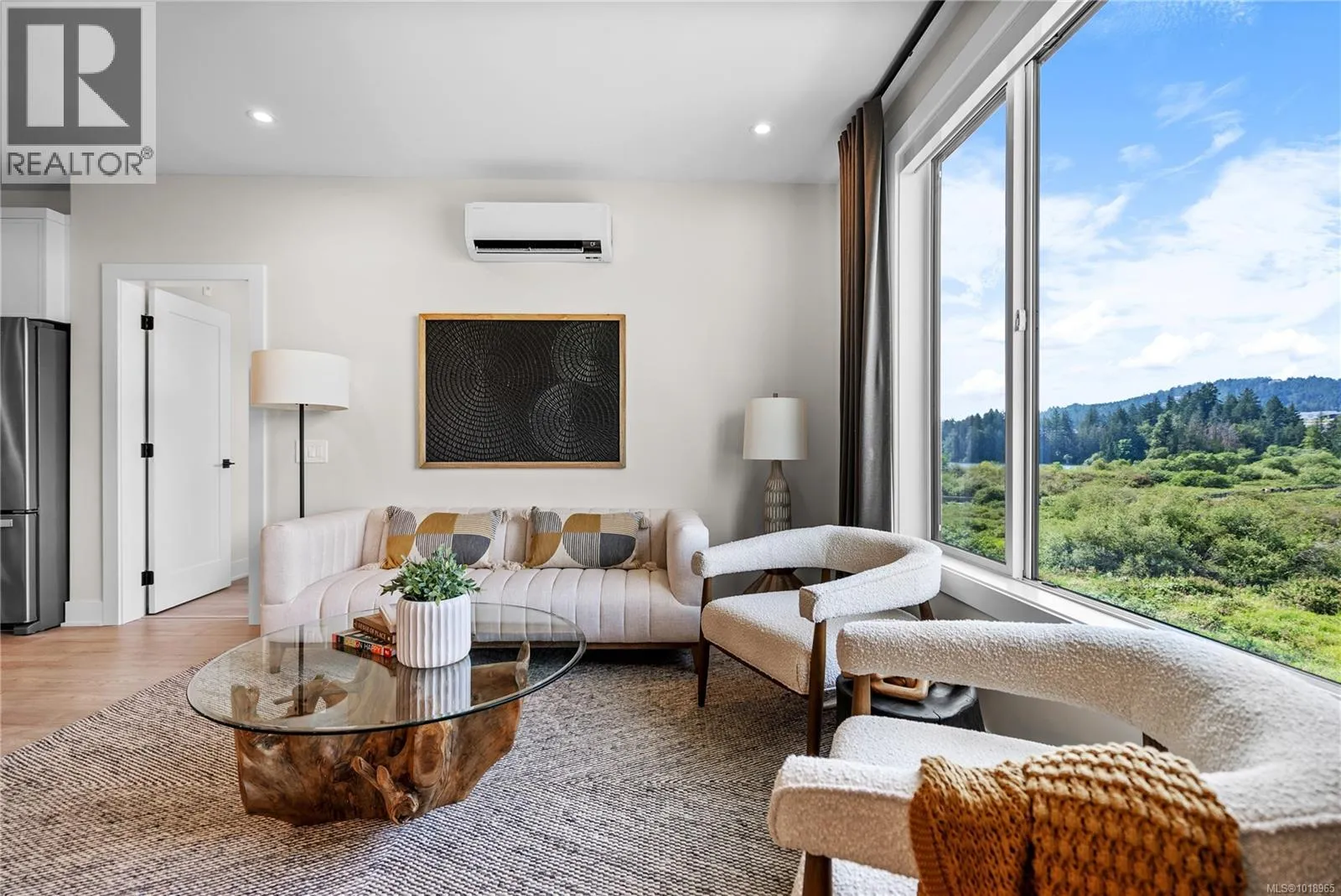 Apartment for rent: 606 1371 Goldstream Ave, Langford, British Columbia V9B 7B4