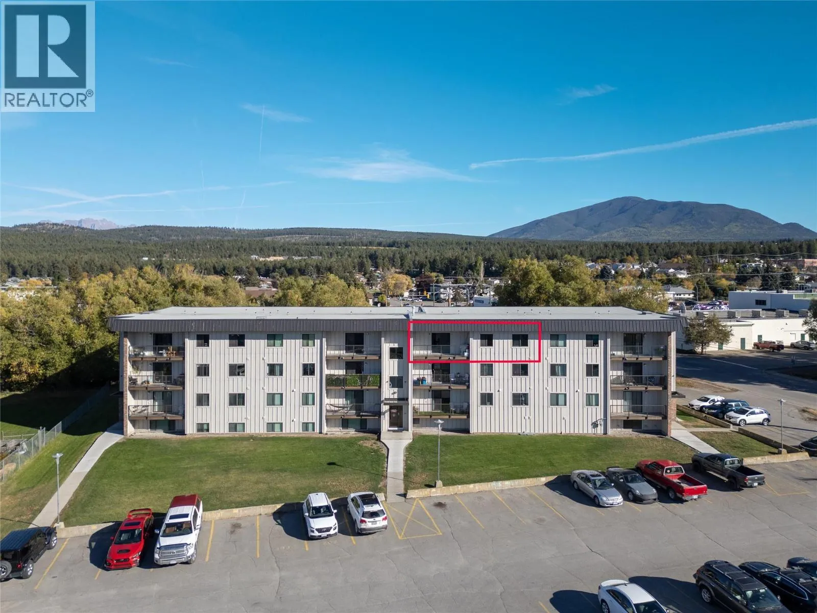 Apartment for rent: 606 18th Avenue N Unit# 406, Cranbrook, British Columbia V1C 5M1