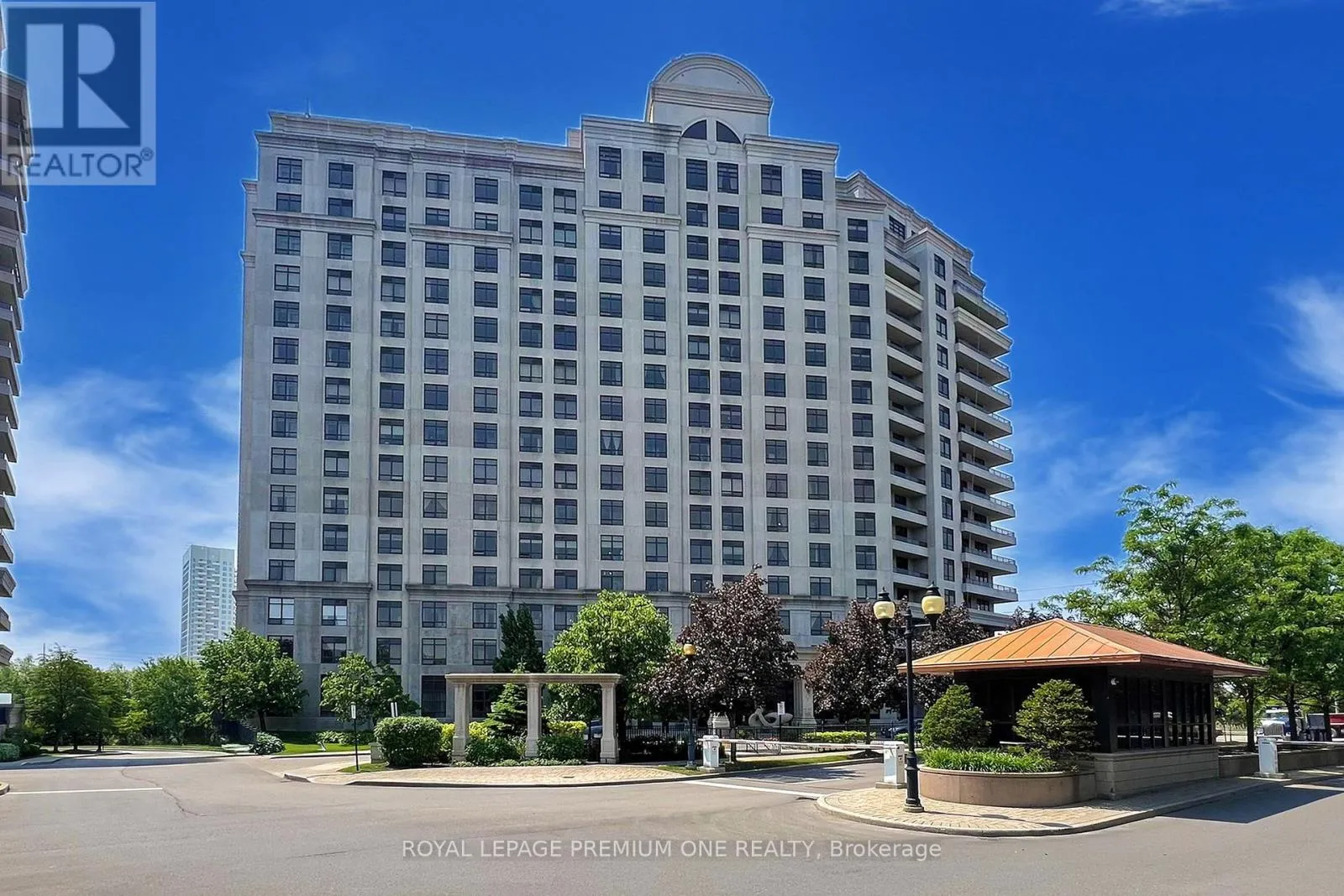 Apartment for rent: 606 - 9235 Jane Street, Vaughan, Ontario L6A 0J8