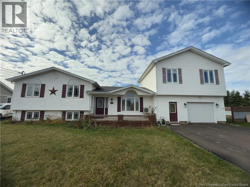 House for rent: 60-62 Ashworth Drive, Moncton, New Brunswick E1A 6J8