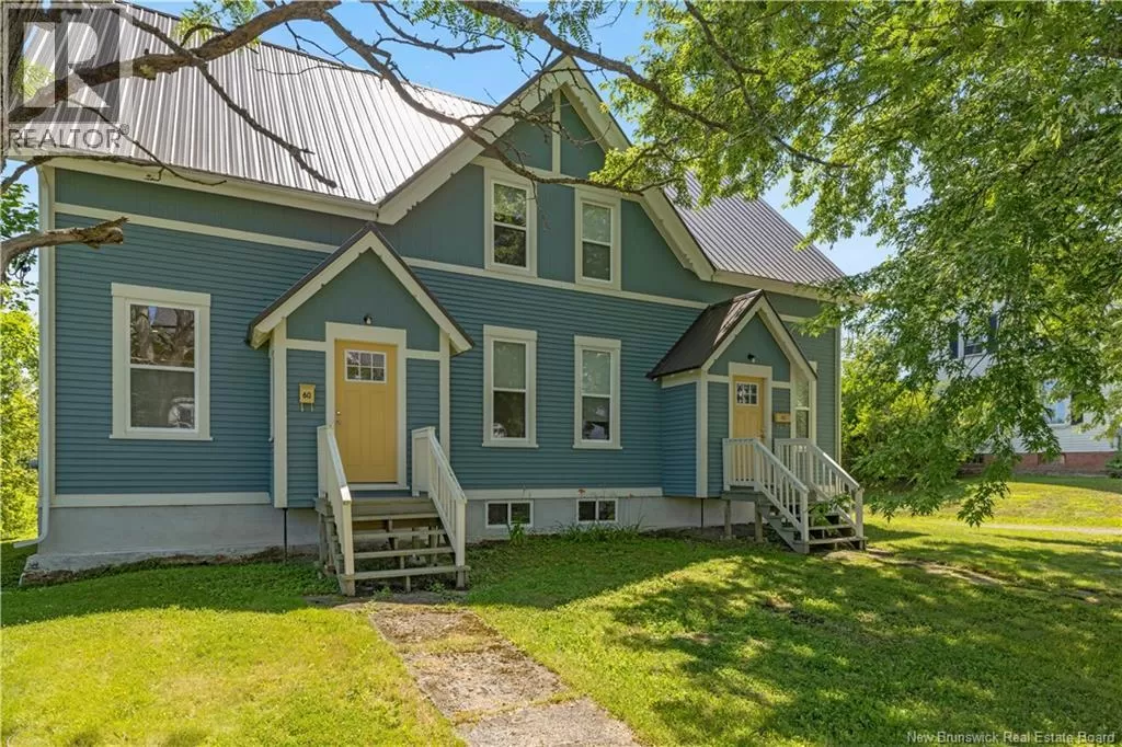 Duplex for rent: 60-62 Queensway Way, St. Stephen, New Brunswick E3L 1J5