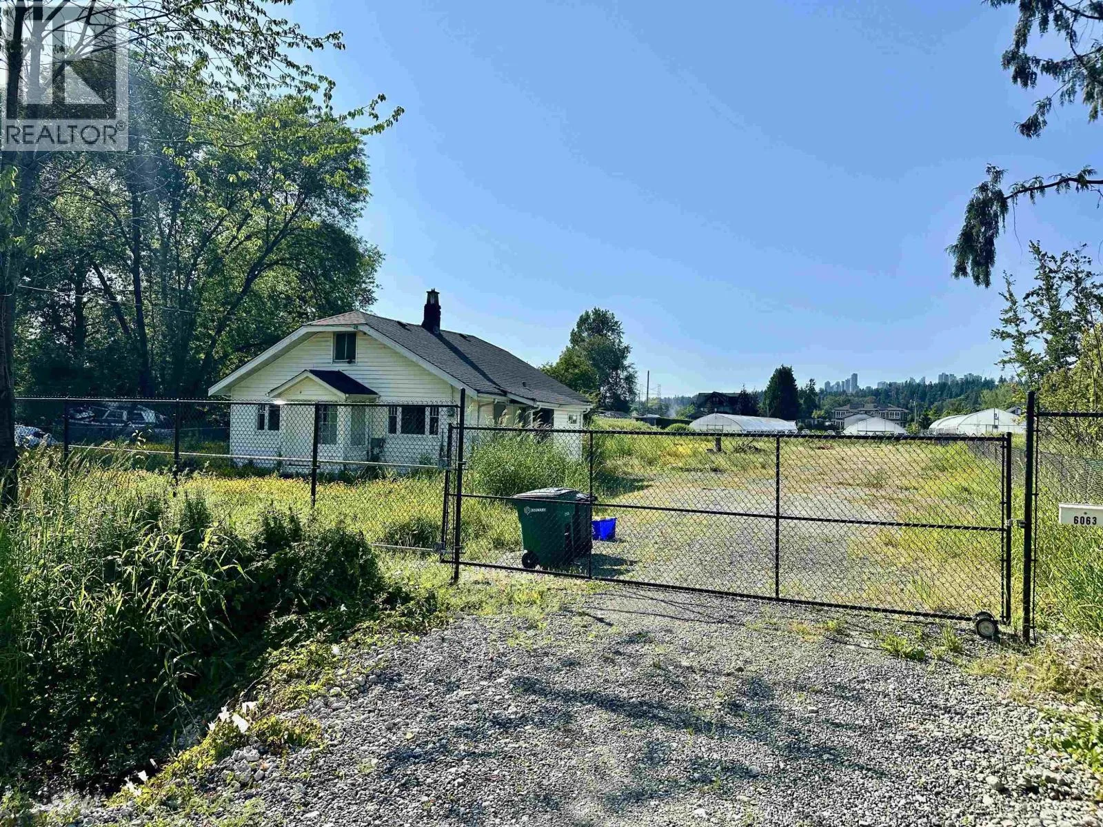 6063 9th Avenue, Burnaby, British Columbia V3N 2T4