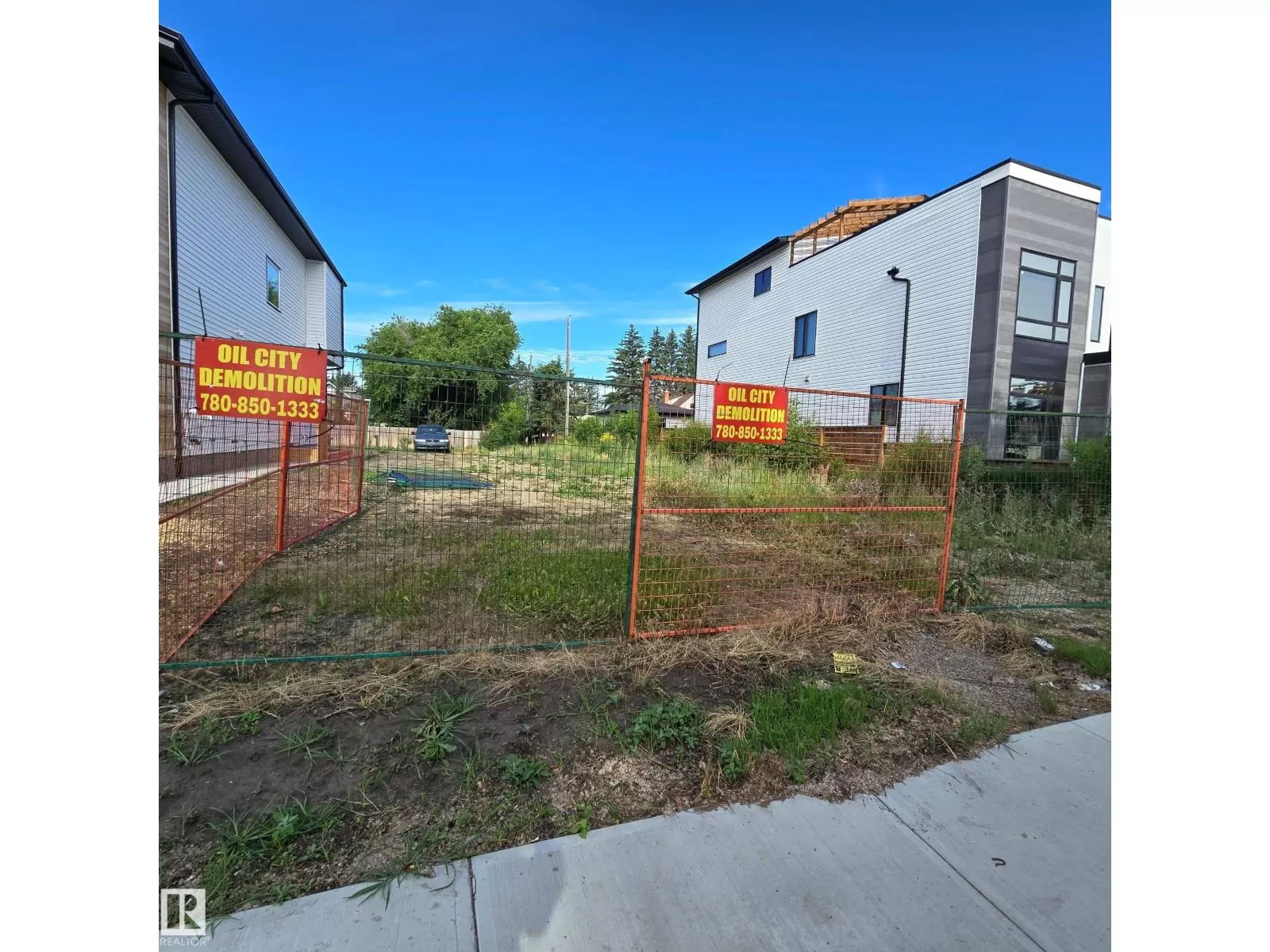 No Building for rent: 6064 106 Street Nw, Edmonton, Alberta T6H 2T7