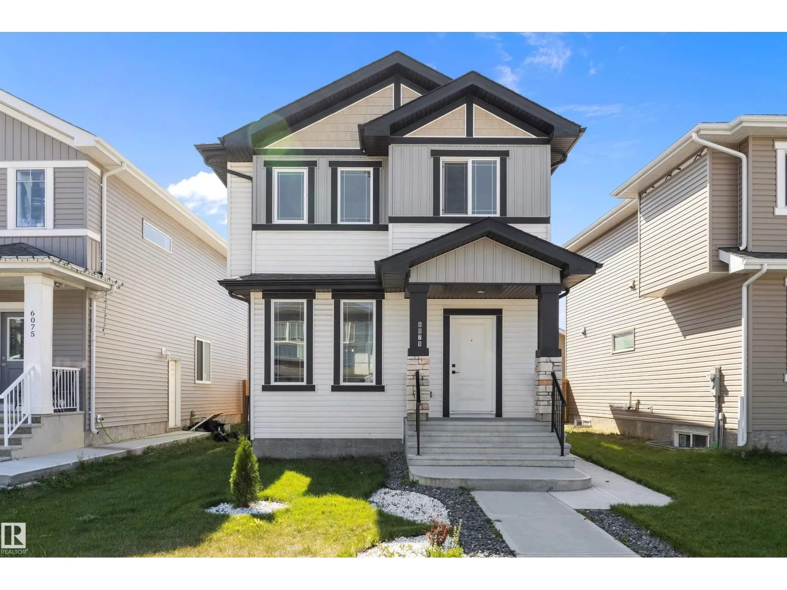 House for rent: 6079 180 Av Nw, Edmonton, Alberta T5Y 3X1