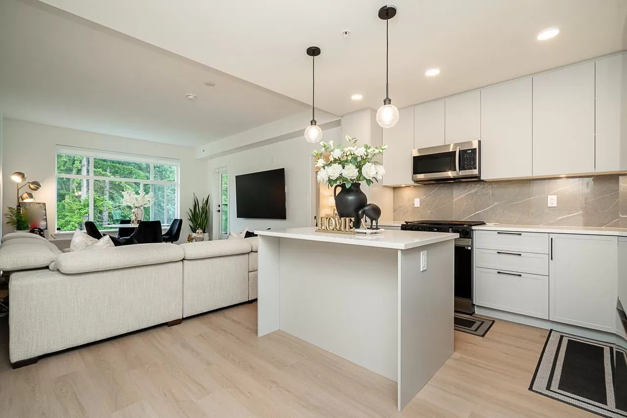 Apartment for rent: 608 3528 146a Street, Surrey, British Columbia V4P 0H4