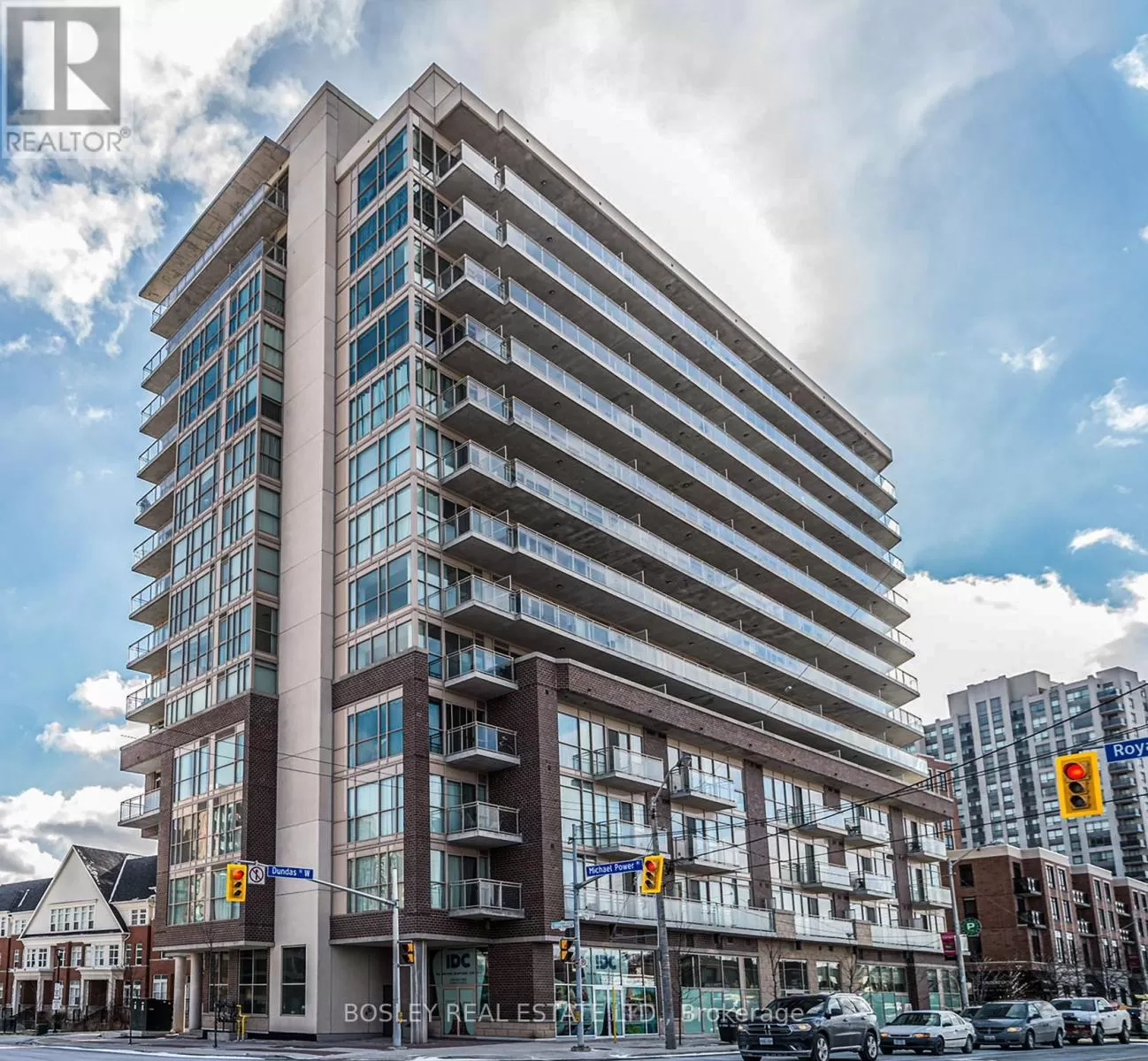 Apartment for rent: 608 - 5101 Dundas Street W, Toronto, Ontario M9A 1C1