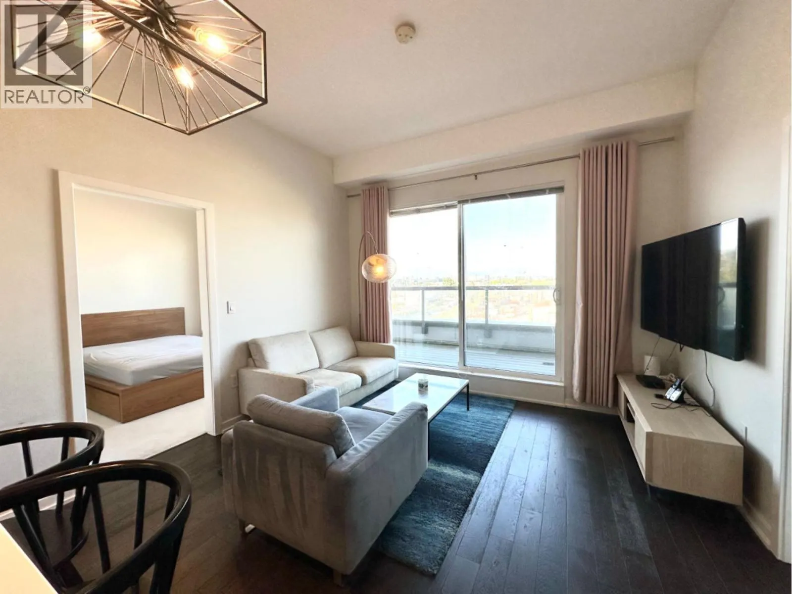 Apartment for rent: 608 7008 River Parkway, Richmond, British Columbia V6X 0R1