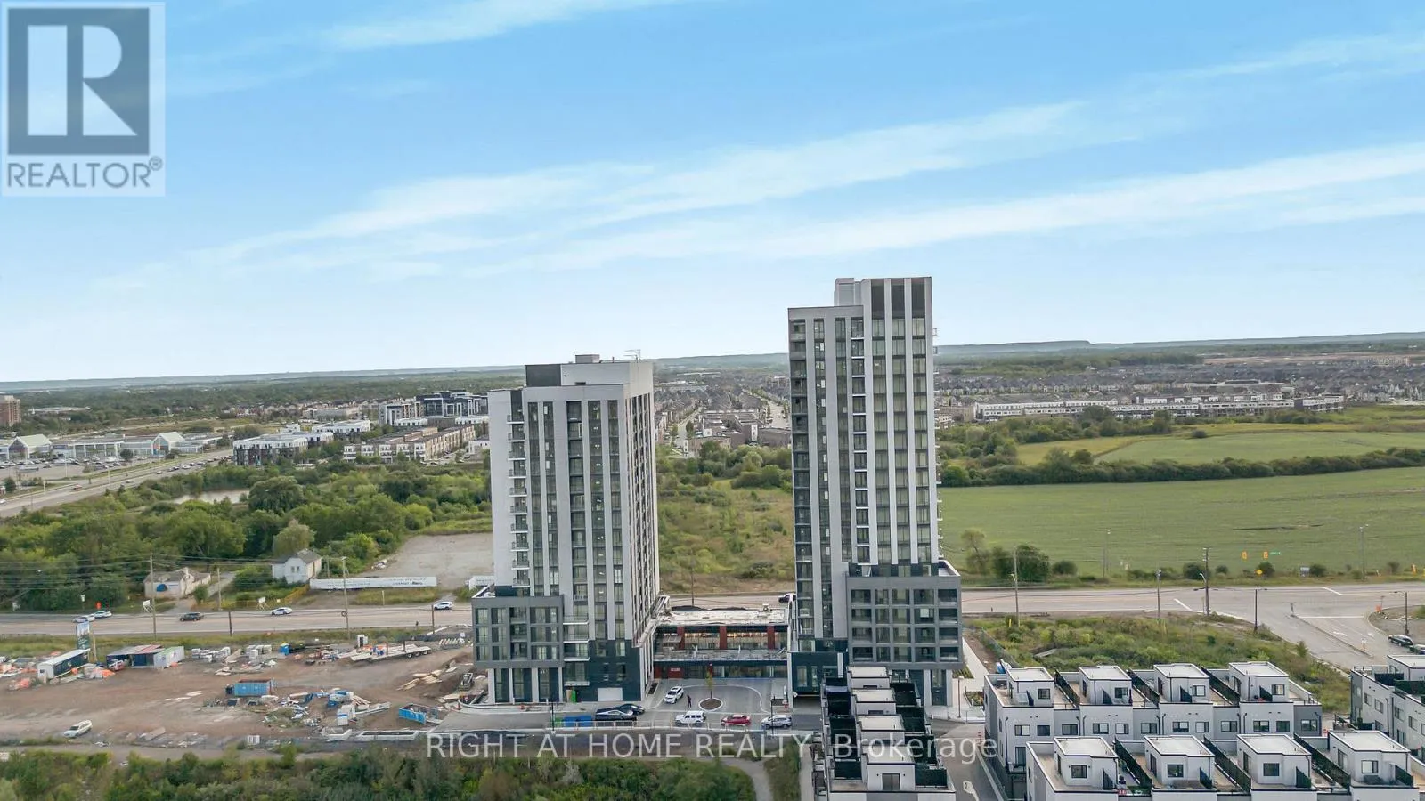 Apartment for rent: 609 - 3079 Trafalgar Road, Oakville, Ontario L6H 8C5