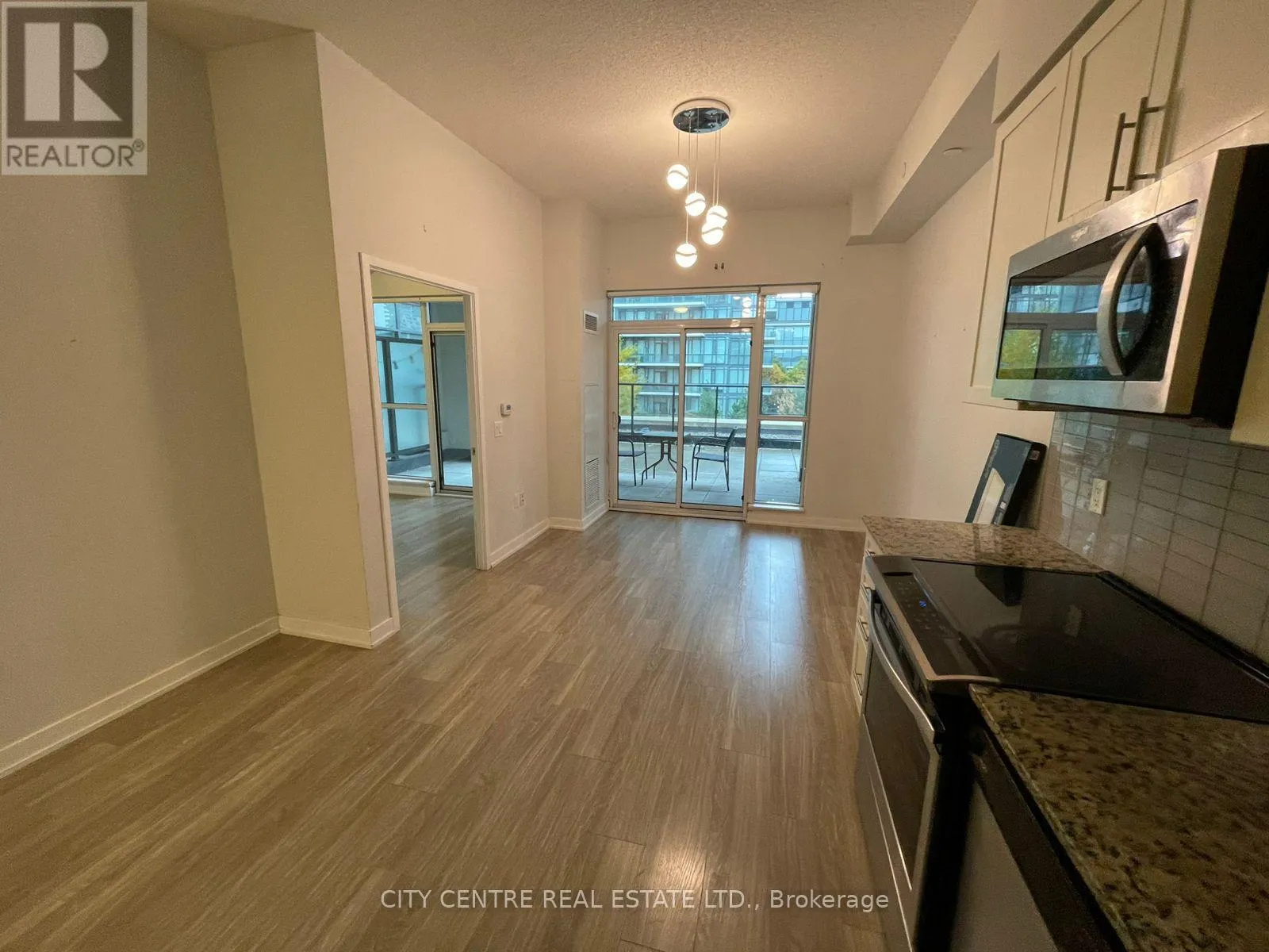 Apartment for rent: 609 - 4085 Parkside Village Drive, Mississauga, Ontario L5B 0K9