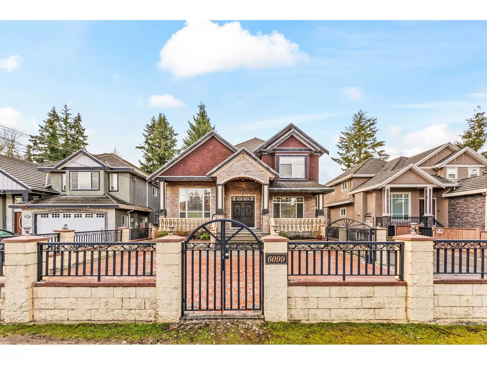 House for rent: 6099 132 Street, Surrey, British Columbia V3X 1M9