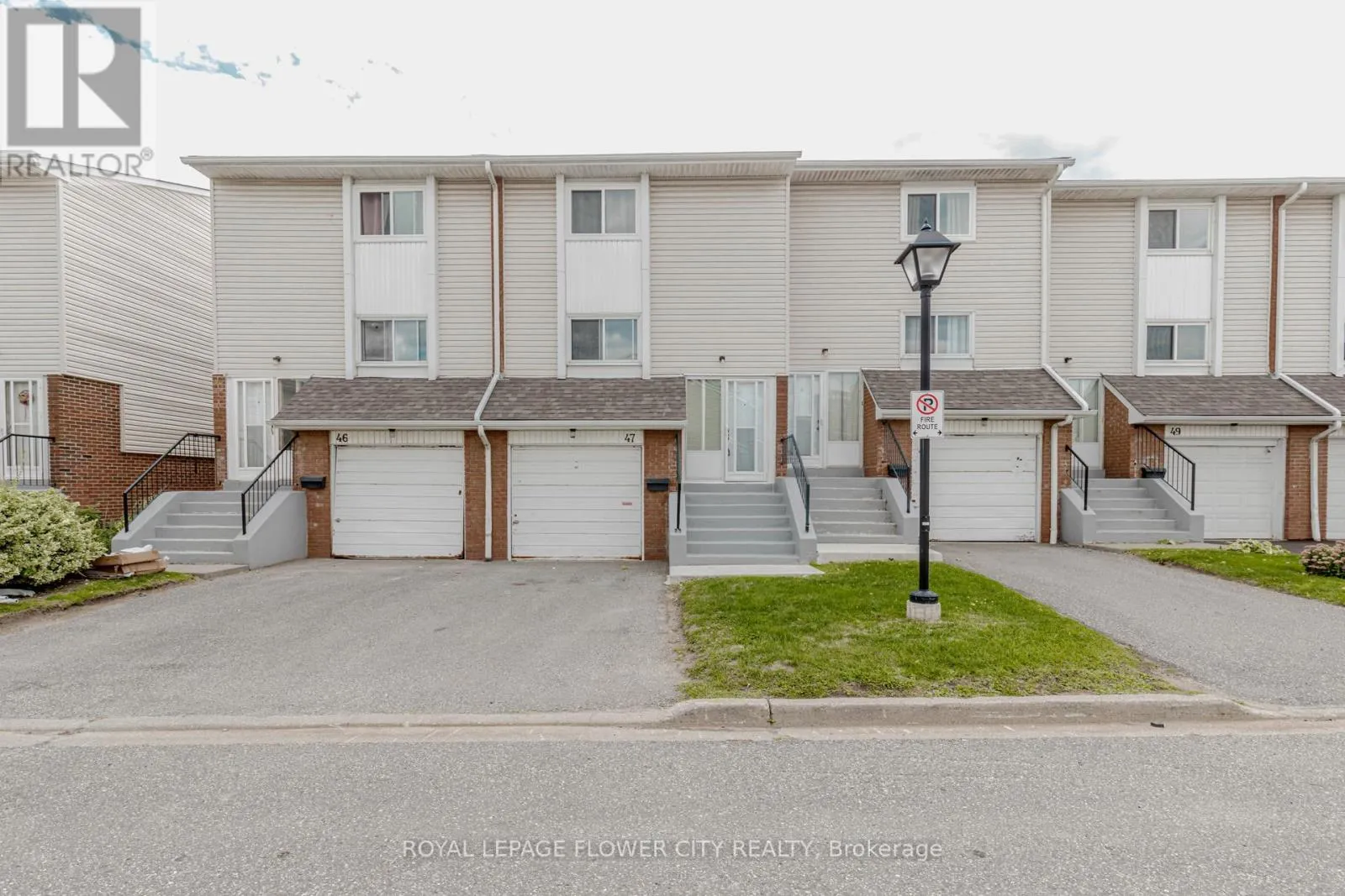 Row / Townhouse for rent: 61 - 47 Franklin Court, Brampton, Ontario L6T 3Z1