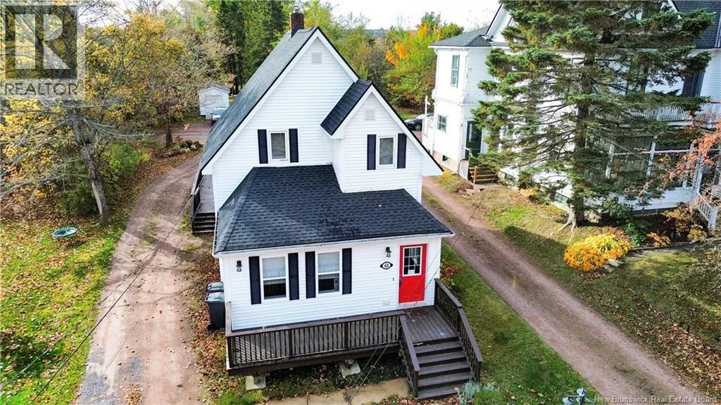 61 Bridge Street, Sackville, New Brunswick E4L 3N8