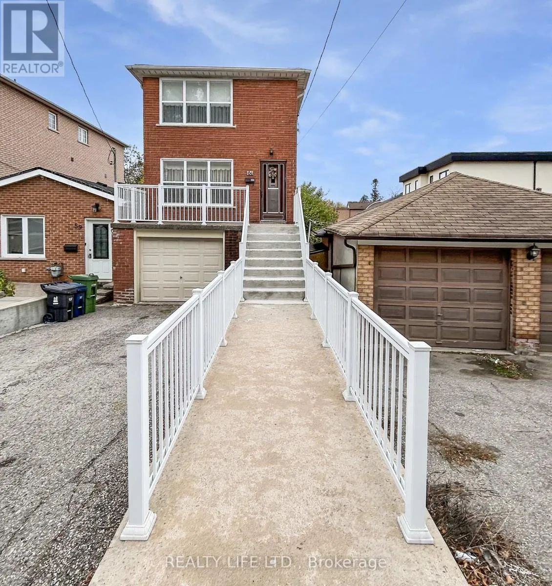 House for rent: 61 Cameron Avenue, Toronto, Ontario M6M 1R1