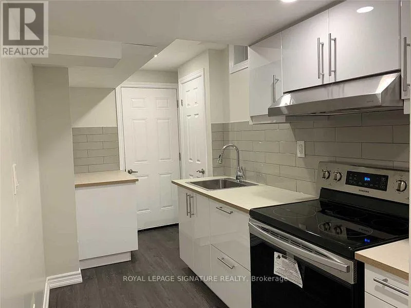 Other for rent: 61 Frenchpark Circle, Brampton, Ontario L6X 0Y6