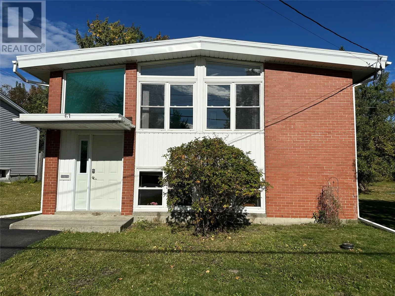 House for rent: 61 Macdonald Drive, Gander, Newfoundland & Labrador A1V 1G1