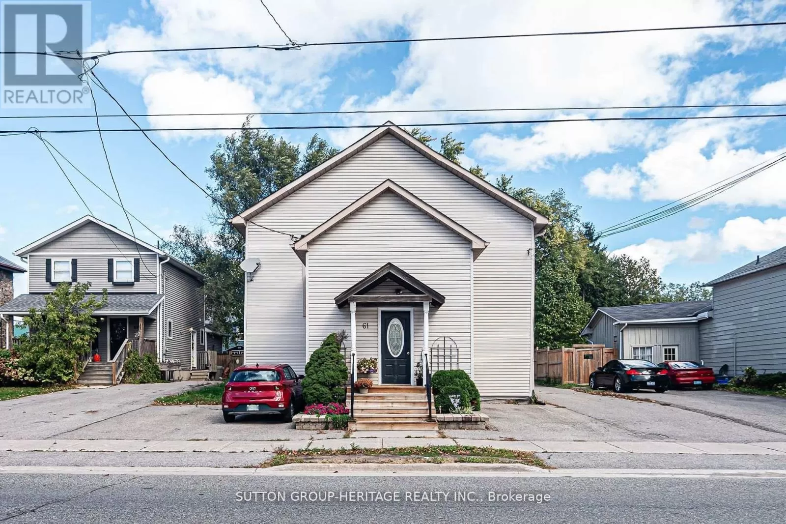 Multi-Family for rent: 61 Main Street S, Uxbridge, Ontario L9P 1J4