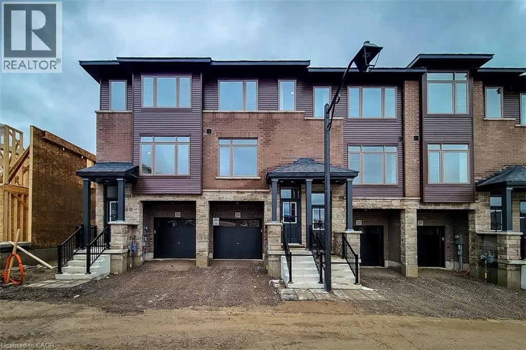 Row / Townhouse for rent: 61 Soho Street Unit# 33, Stoney Creek, Ontario L8J 0M6