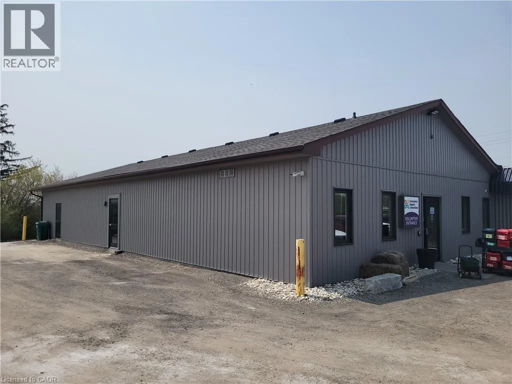 61 Woolwich Street N, Breslau, Ontario N0B 1M0