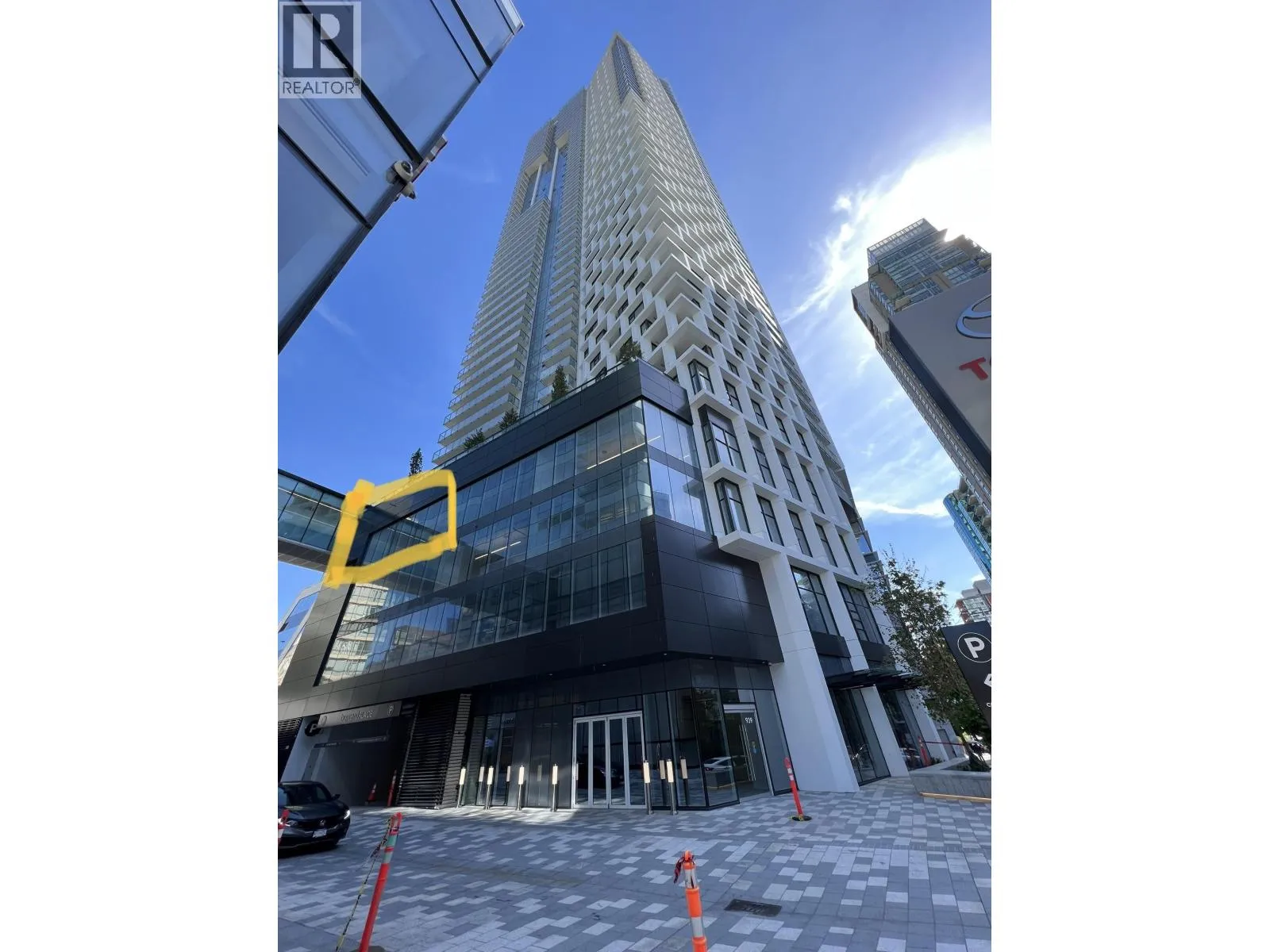 610 1281 Hornby Street, Vancouver, British Columbia V6Z 0G8