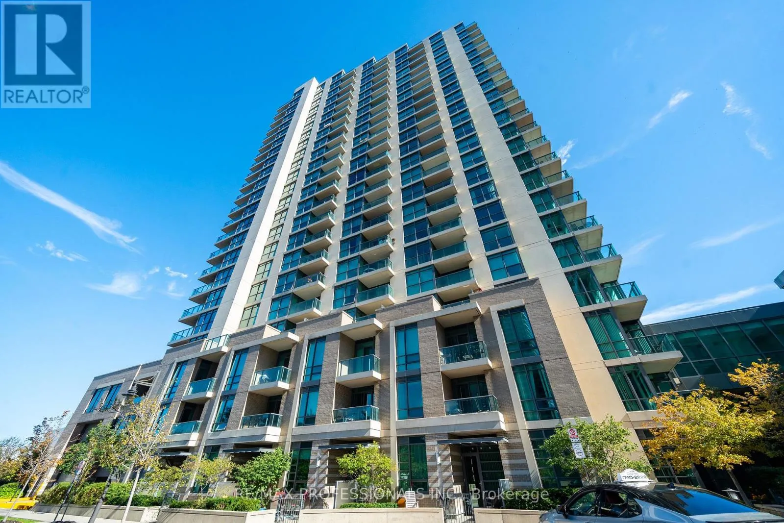 Apartment for rent: 610 - 205 Sherway Gardens Road, Toronto, Ontario M9C 0A5