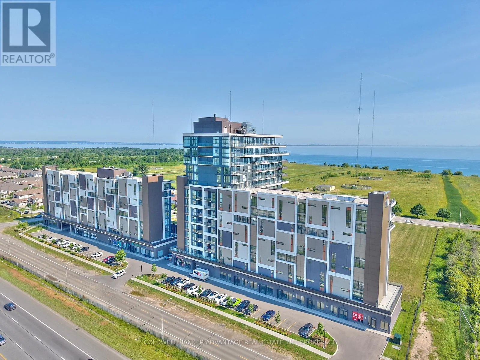 Apartment for rent: 610 - 550 North Service Road, Grimsby, Ontario L3M 0H9