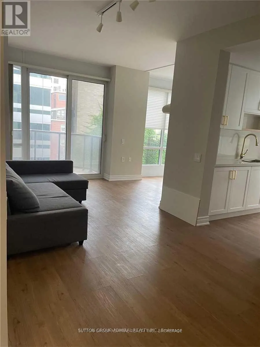 Apartment for rent: 610 - 85 Bloor Street E, Toronto, Ontario M4W 3Y1