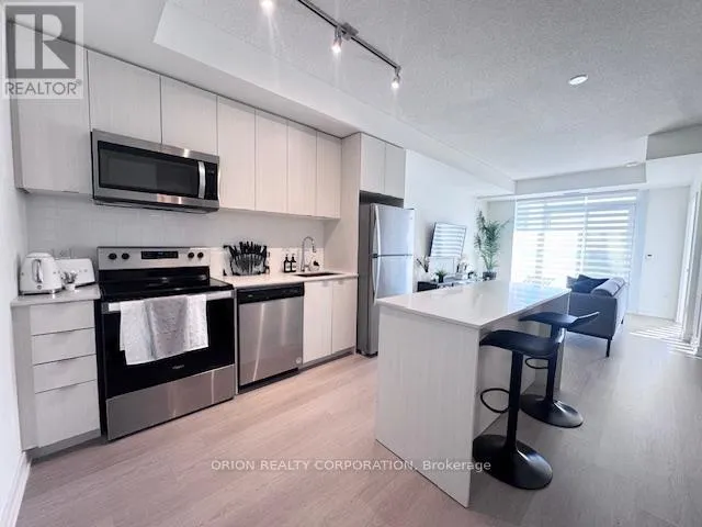 Apartment for rent: 610 - 859 The Queensway, Toronto, Ontario M8Z 1N8