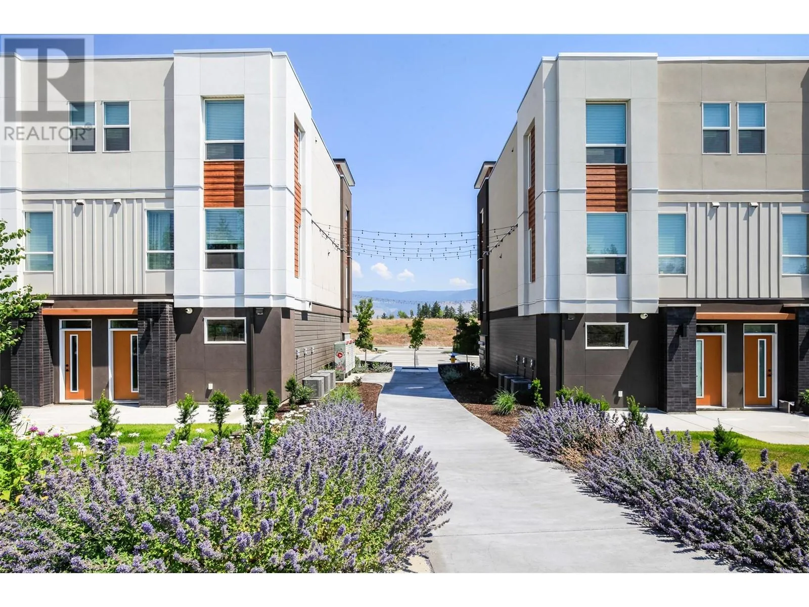 Row / Townhouse for rent: 610 Academy Way Unit# 118, Kelowna, British Columbia V1Y 9T1