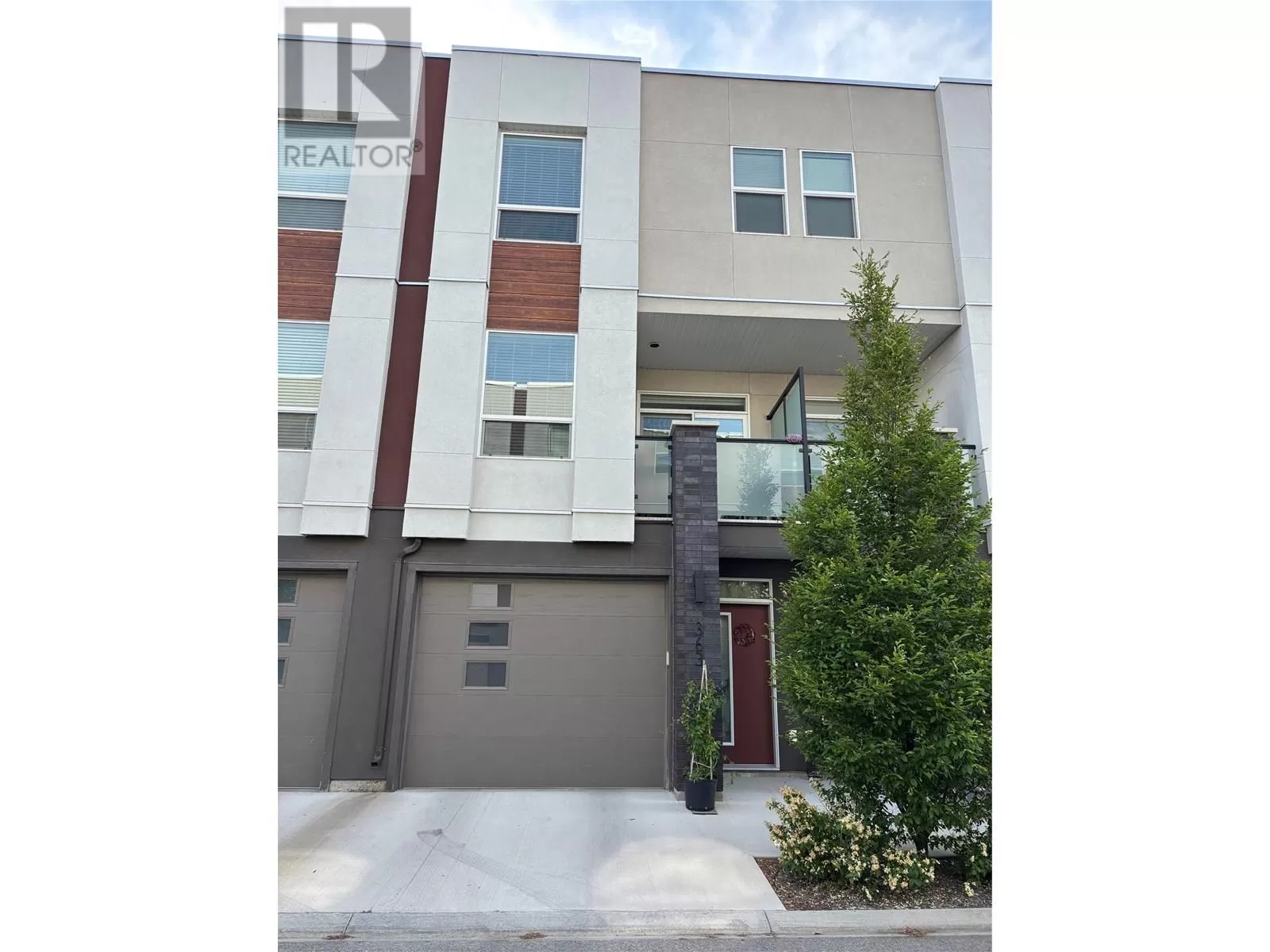 Row / Townhouse for rent: 610 Academy Way Unit# 363, Kelowna, British Columbia V1V 0E8
