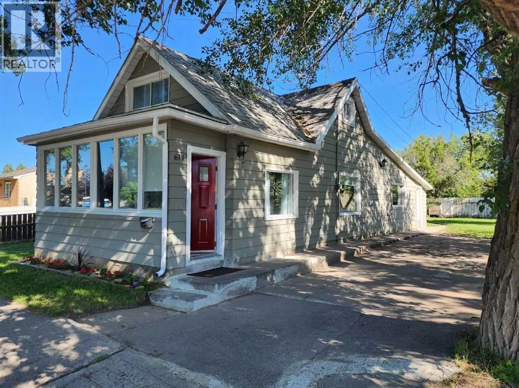 House for rent: 611 9 Avenue N, Lethbridge, Alberta T1H 1E5