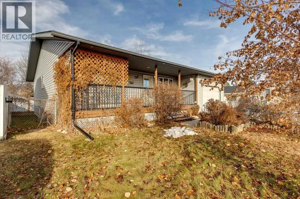 House for rent: 6110 38 Avenue, Stettler, Alberta T0C 2L1