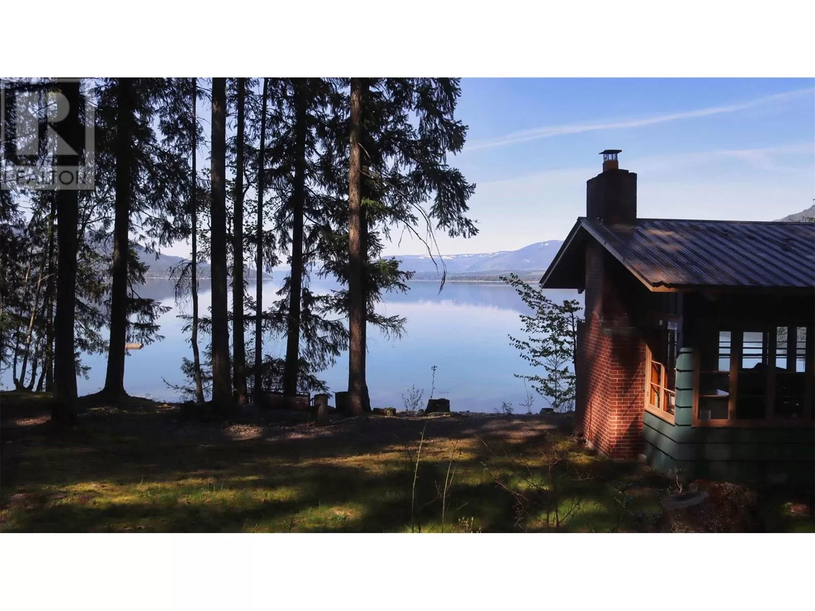 House for rent: 6111 & 6135 Eagle Bay Road, Eagle Bay, British Columbia V0E 1T0