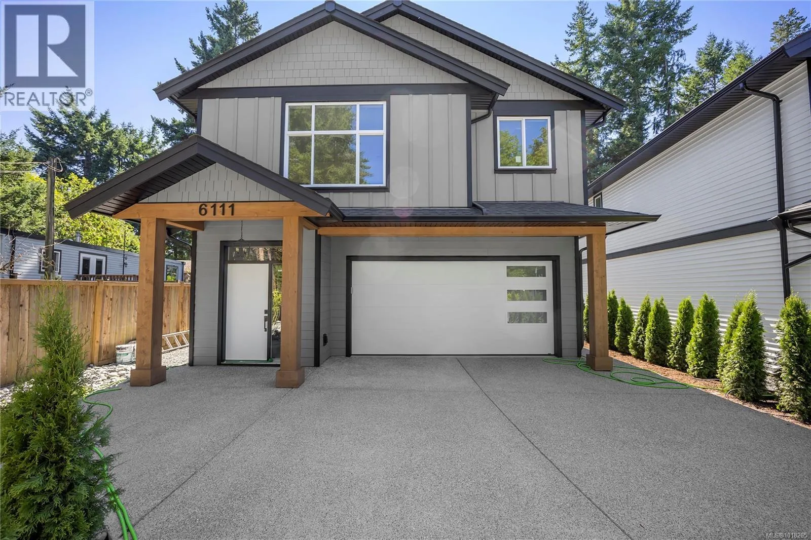 House for rent: 6111 Pine Ridge Cres, Nanaimo, British Columbia V9T 2N8