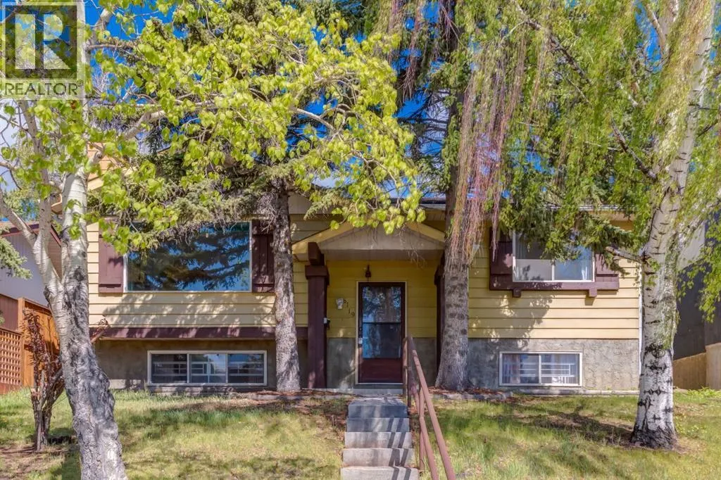 House for rent: 6119 Thornaby Way Nw, Calgary, Alberta T2K 5K7