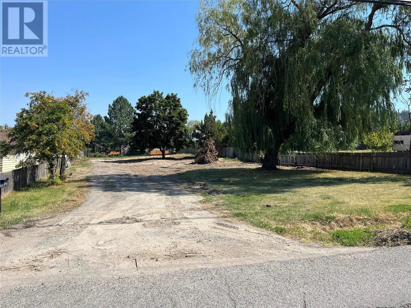 Other for rent: 6119 Todd Road, Kamloops, British Columbia V2B 5C2