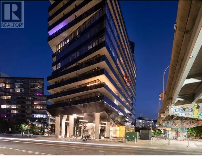 Apartment for rent: 612 - 21 Lawren Harris Square, Toronto, Ontario M5A 0T4