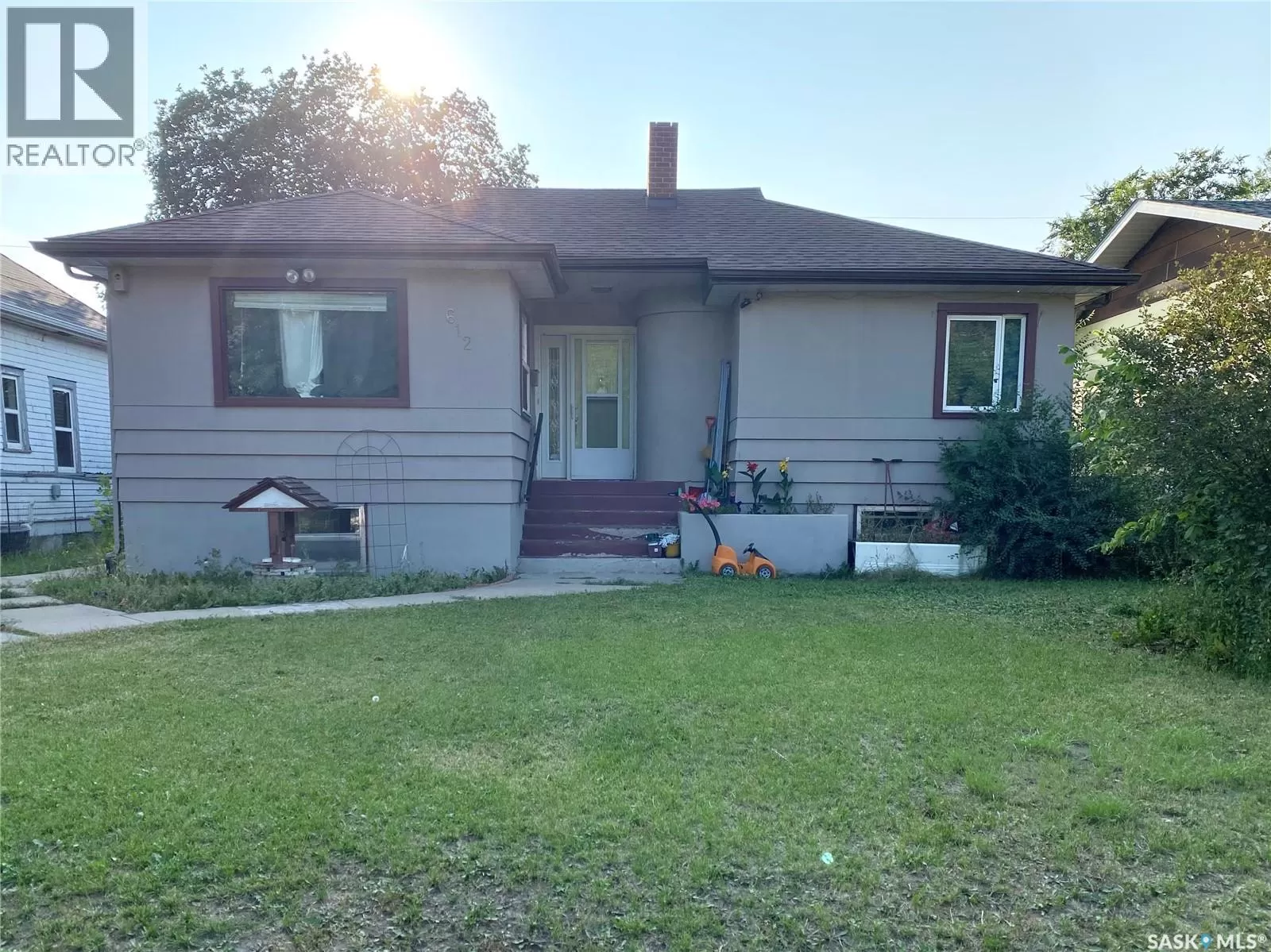 House for rent: 612 2nd Avenue Nw, Swift Current, Saskatchewan S9H 0R3