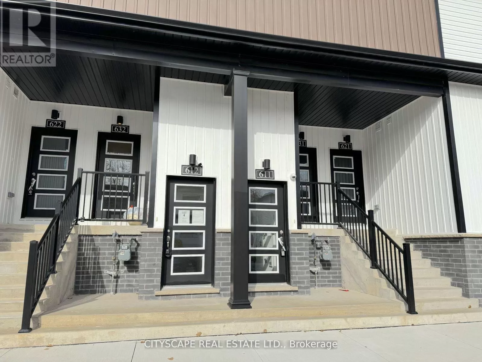 Row / Townhouse for rent: 612 - 4263 Fourth Avenue, Niagara Falls, Ontario L2E 0C2