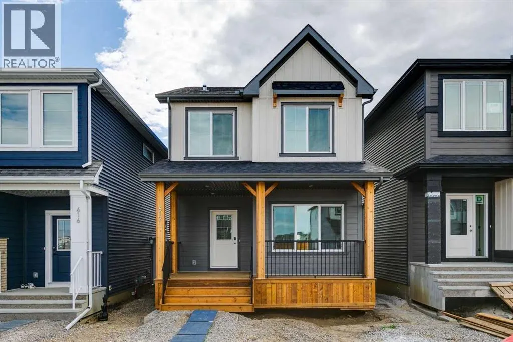 House for rent: 612 Buffaloberry Manor Se, Calgary, Alberta T3M 3Z2